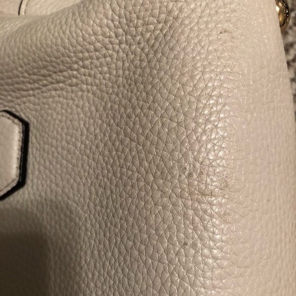 michael kors purse - Picture 6 of 8